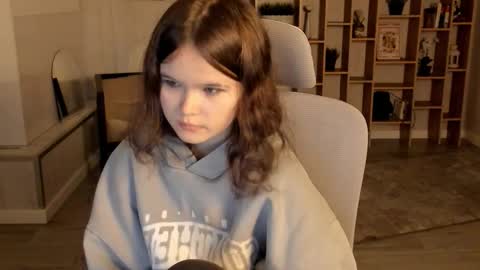 Your sweet girl online show from September 16, 7:06 pm