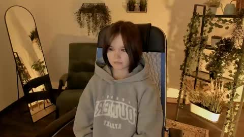 Your sweet girl online show from April 12, 10:14 pm