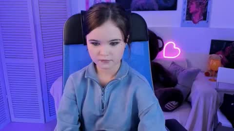 Your sweet girl online show from September 11, 7:48 pm