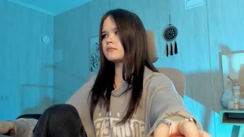 Your sweet girl online show from November 13, 7:38 pm