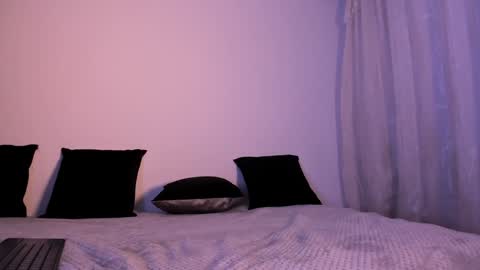 Elamour online show from January 11, 5:10 am