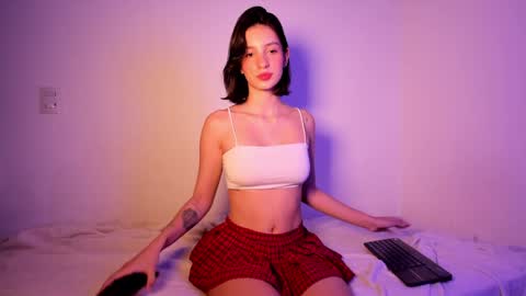 Elamour online show from February 1, 2:37 am
