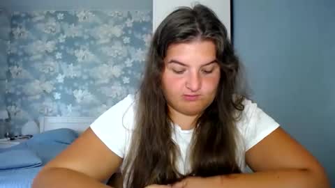 Elanis online show from September 10, 1:12 pm