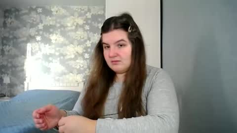 Elanis online show from January 17, 11:27 am