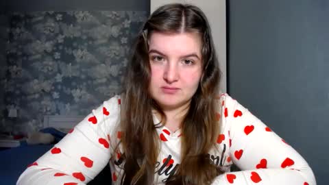 Elanis online show from March 11, 1:34 pm