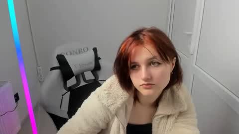 Evie online show from May 3, 8:53 am