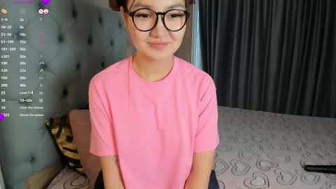 Elara online show from September 12, 7:10 am