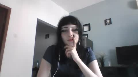 Lia online show from July 2, 9:36 am