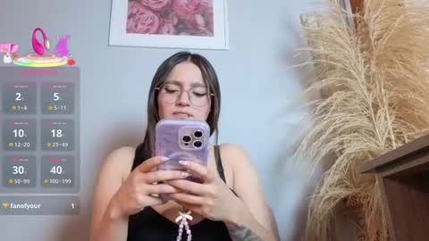 Elecktra online show from February 7, 9:18 pm