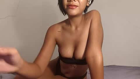 electrazee0706311 online show from November 3, 6:25 am