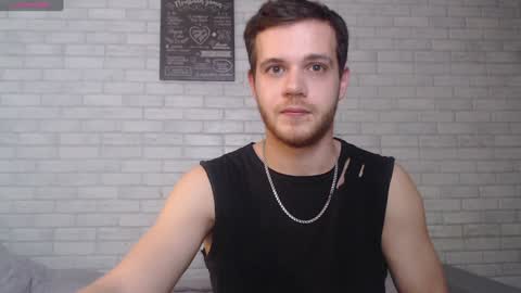 Alex online show from December 6, 4:33 pm