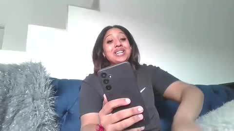 Kaykay online show from December 4, 12:27 pm