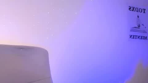 Snapshot of elektra_sky11 chatting on February 12, 1:48 pm  Elektra Sky  online show from February 12, 1:48 pm