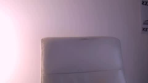 Snapshot of elektra_sky11 chatting on March 7, 2:23 pm  Elektra Sky  online show from March 7, 2:23 pm