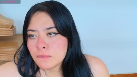 Snapshot of elena_piccolo chatting on September 20, 9:07 pm Elena online show from September 20, 9:07 pm