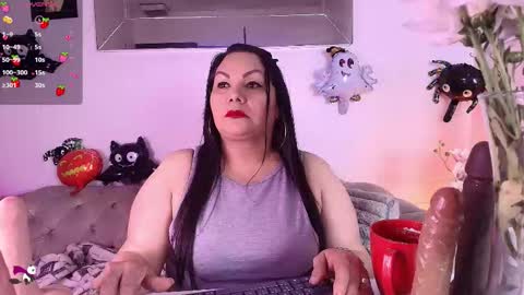 elenna_boobs_ online show from October 16, 6:57 am
