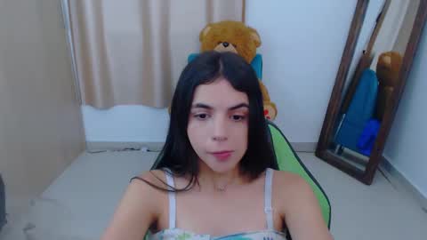 agnes online show from February 15, 5:39 pm