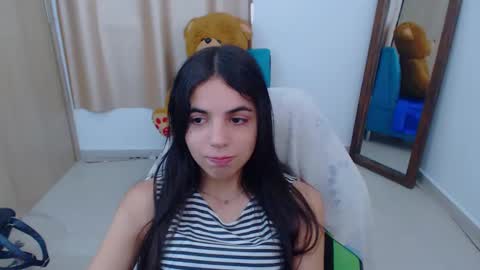 agnes online show from February 18, 5:42 pm