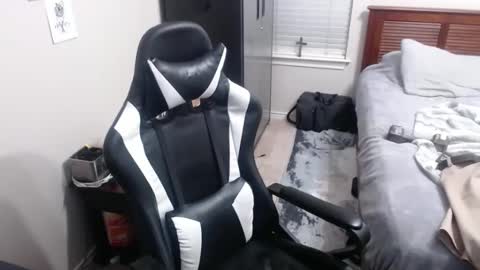 Walker online show from September 27, 5:05 am