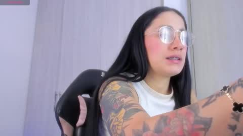 Millie bobby online show from September 27, 12:25 pm