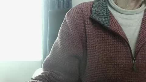 Snapshot of elfyonee chatting on January 5, 9:15 am elfyonee online show from January 5, 9:15 am