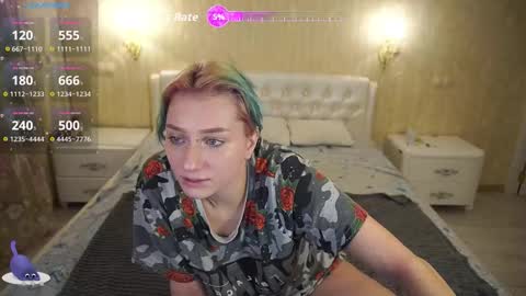 Luna online show from October 10, 9:30 pm