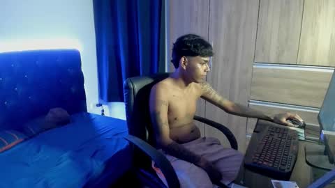 elias_ford online show from October 9, 8:14 pm