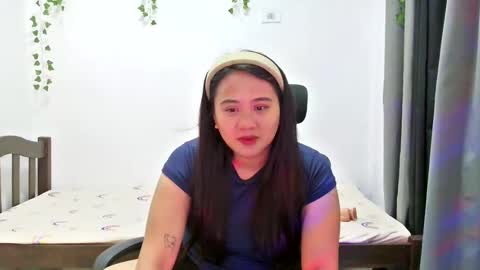 Snapshot of elie2001 chatting on March 8, 10:24 pm elie2001 online show from March 8, 10:24 pm