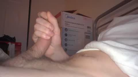 eliexavier123456789 online show from February 12, 5:37 am