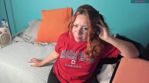 elifgirasol online show from February 15, 11:47 pm