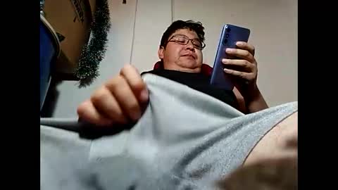 elimposstor online show from January 3, 12:11 am