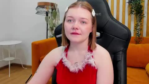 elinavale online show from July 10, 6:40 am