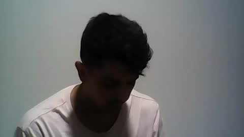 Snapshot of elirodd chatting on December 4, 5:10 am Rod online show from December 4, 5:10 am