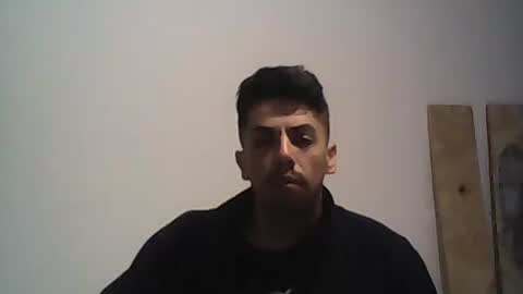 Snapshot of elirodd chatting on December 3, 3:48 am Rod online show from December 3, 3:48 am