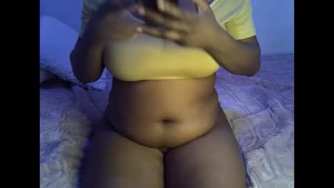 Snapshot of elisa044 chatting on September 20, 9:12 am lisathegoddess online show from September 20, 9:12 am