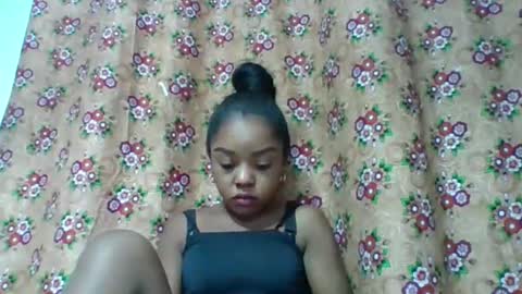 elisa531052 online show from March 1, 7:45 am