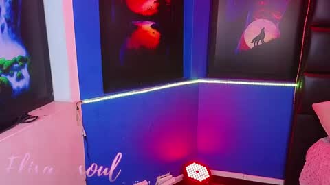 Elisa Soul online show from September 20, 1:14 pm