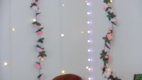 ElisabethDavis online show from April 18, 7:07 pm