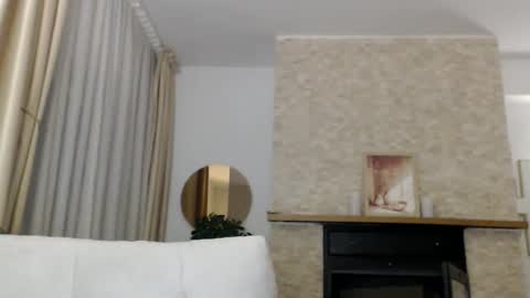 elise_bliss69 online show from November 23, 5:33 pm