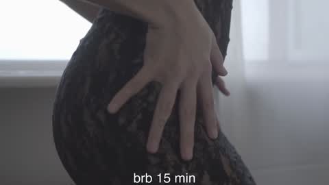 Nina online show from December 15, 10:37 pm