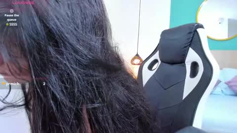 Snapshot of elissa_iris chatting on February 14, 5:09 am E L I S S A online show from February 14, 5:09 am