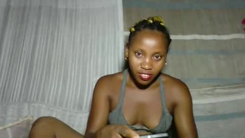 elita12010 online show from April 1, 7:22 pm