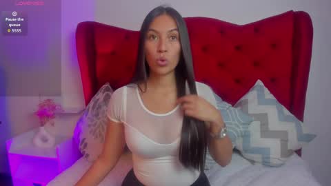ELIII online show from May 5, 9:09 pm