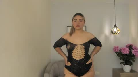 eliza_pryor online show from June 15, 11:57 am