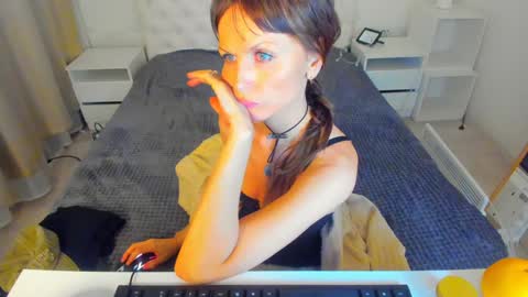 Elizabethangel online show from January 22, 3:52 am