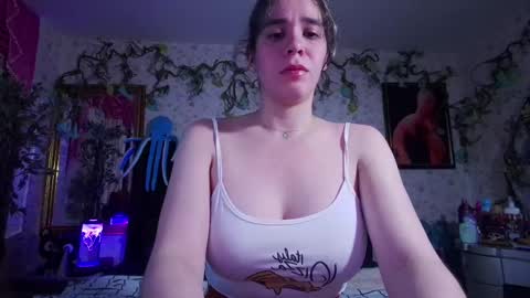 Snapshot of elizabeth77_ chatting on September 16, 10:17 am Elizabeth online show from September 16, 10:17 am