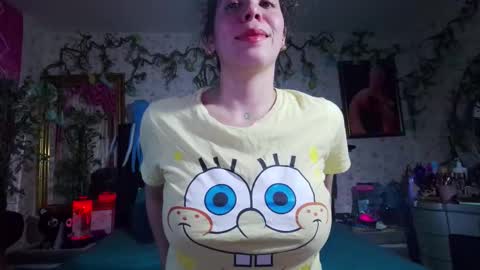 Elizabeth online show from October 18, 10:03 pm