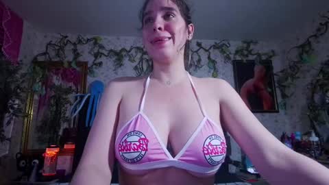 Snapshot of elizabeth77_ chatting on September 9, 10:15 am Elizabeth online show from September 9, 10:15 am