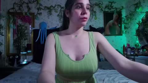 Snapshot of elizabeth77_ chatting on February 11, 7:48 pm Elizabeth online show from February 11, 7:48 pm