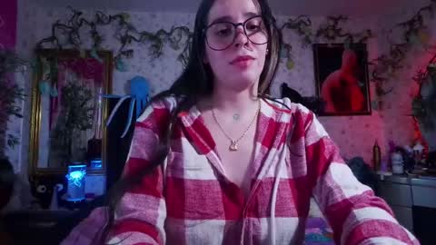Snapshot of elizabeth77_ chatting on March 10, 8:12 pm Elizabeth online show from March 10, 8:12 pm